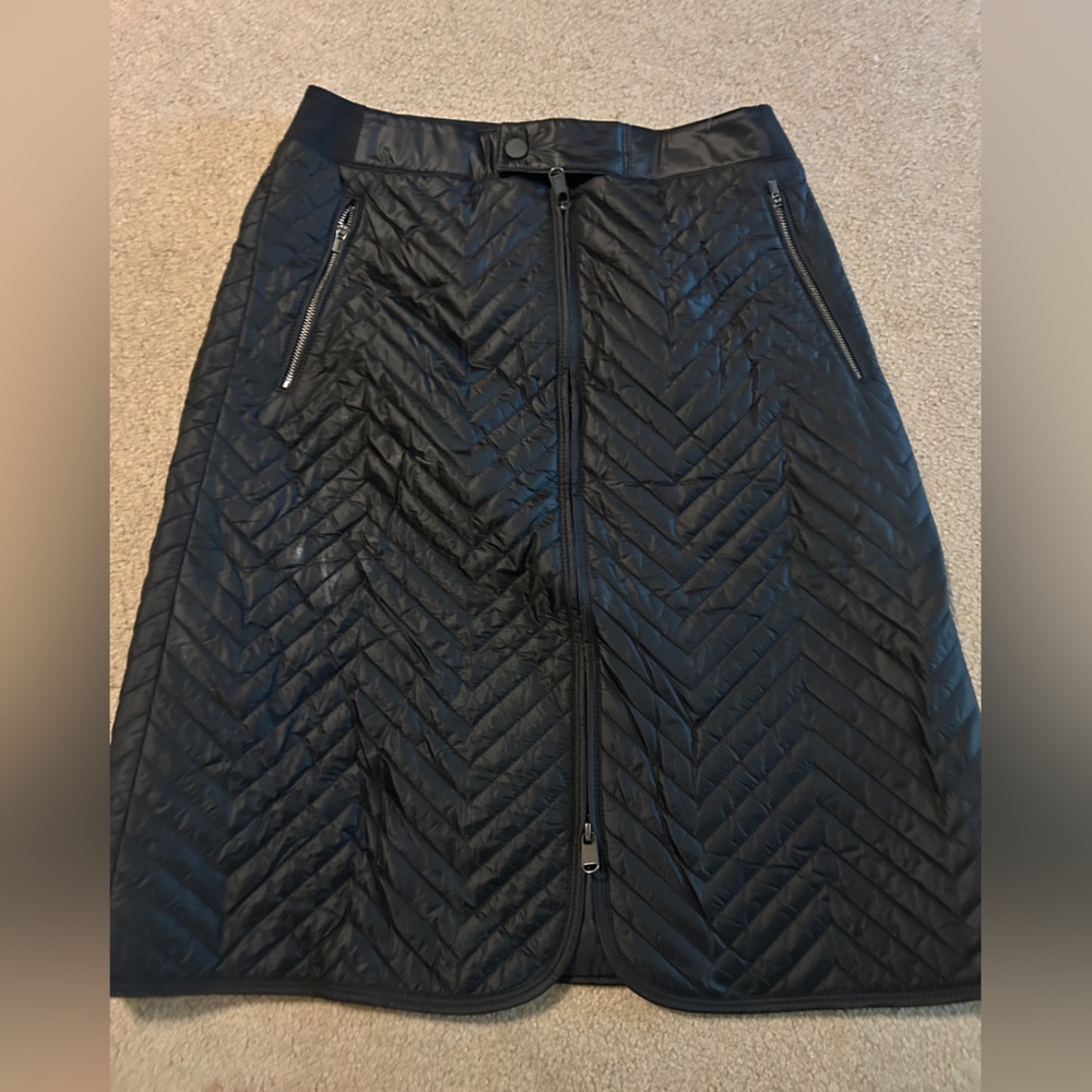 Athleta black cute skirt